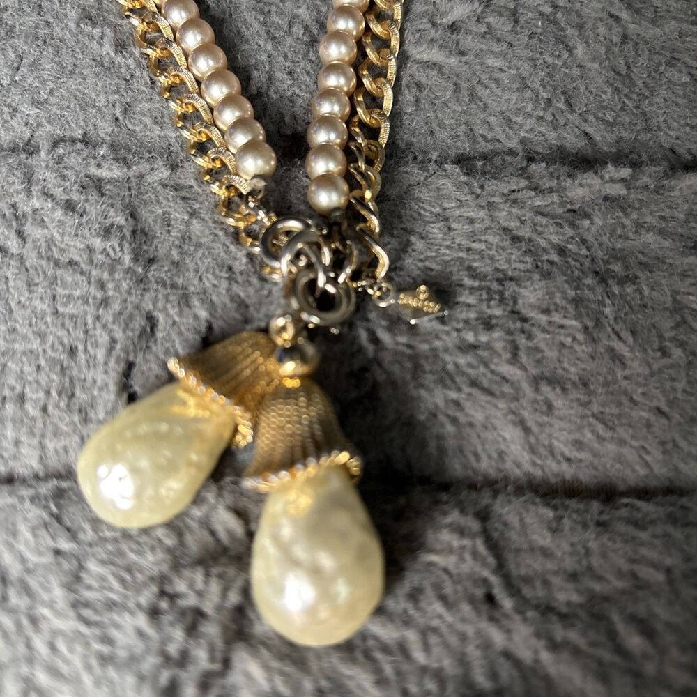 VTG SARAH COVENTRY Signed Baroque Faux Pearl Gold Tone Double Chain Necklace 30" - Picture 4 of 6